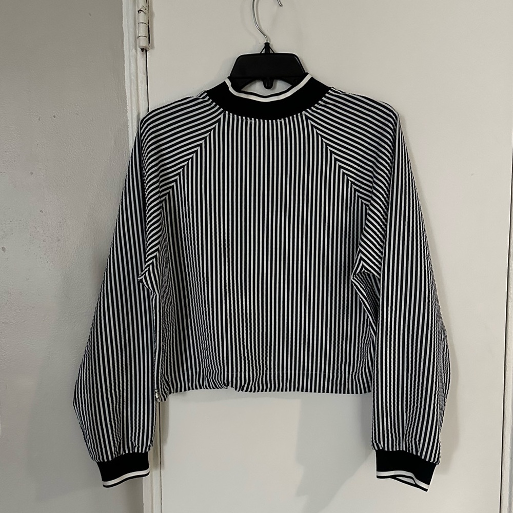 Bodyform New with tags Cropped Blue and White Striped Jacket with Zipper Close